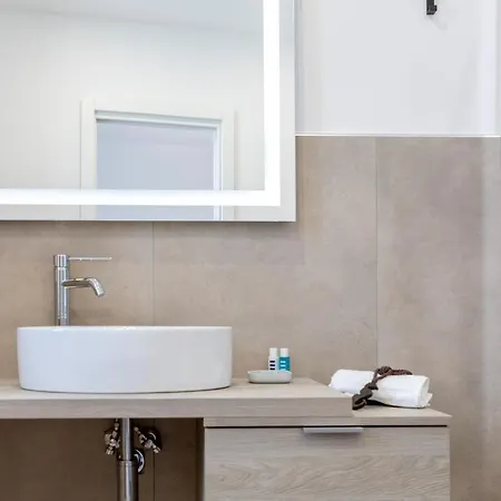 Salaqua 4*