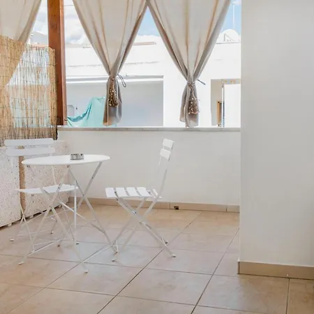 Salaqua 4*