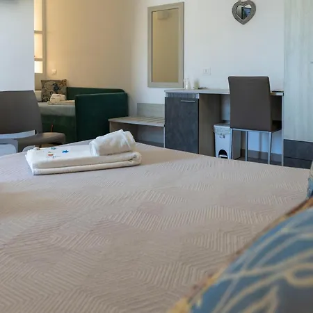 Salaqua Bed & Breakfast 4*